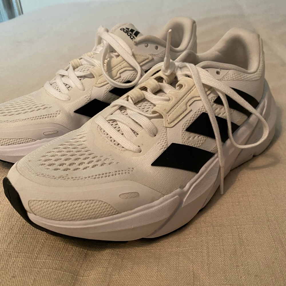 Adistar Running Shoes